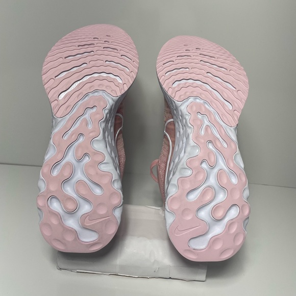 Nike React Infinity Run Flyknit 2 Womens Size 8 Running Shoe Pink CT2423-600 - Picture 8 of 9